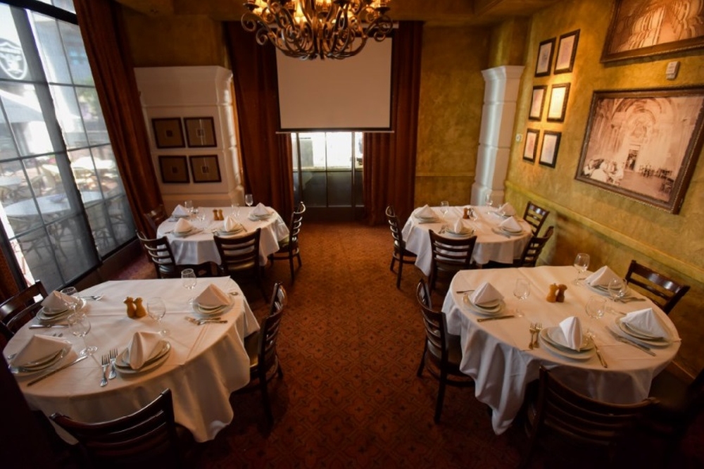 Chapel-of-the-Flowers-Vegas-Reception