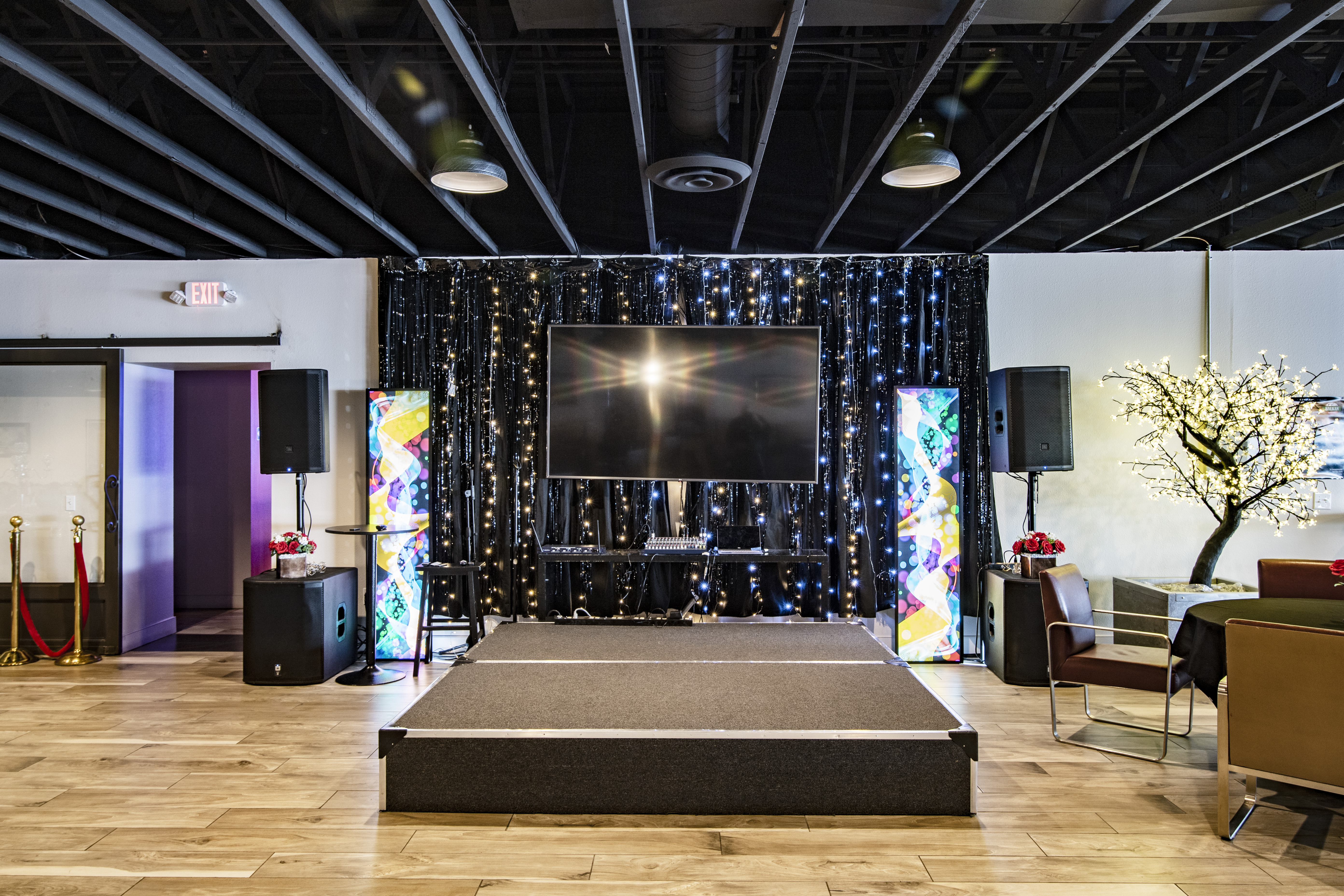 Chapel-of-the-Flowers-Vegas-Reception